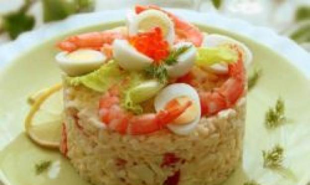 Салат с рисом: рецепты вкусных блюд